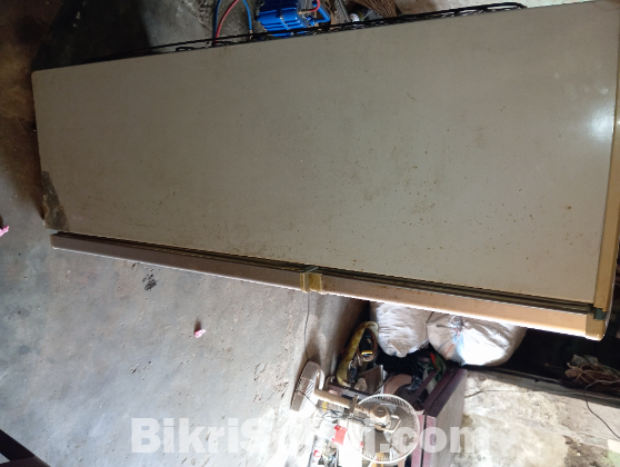 সিঙ্গার ফ্রিজ